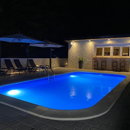 סלוניי 4Trees Holiday House מראה חיצוני תמונה