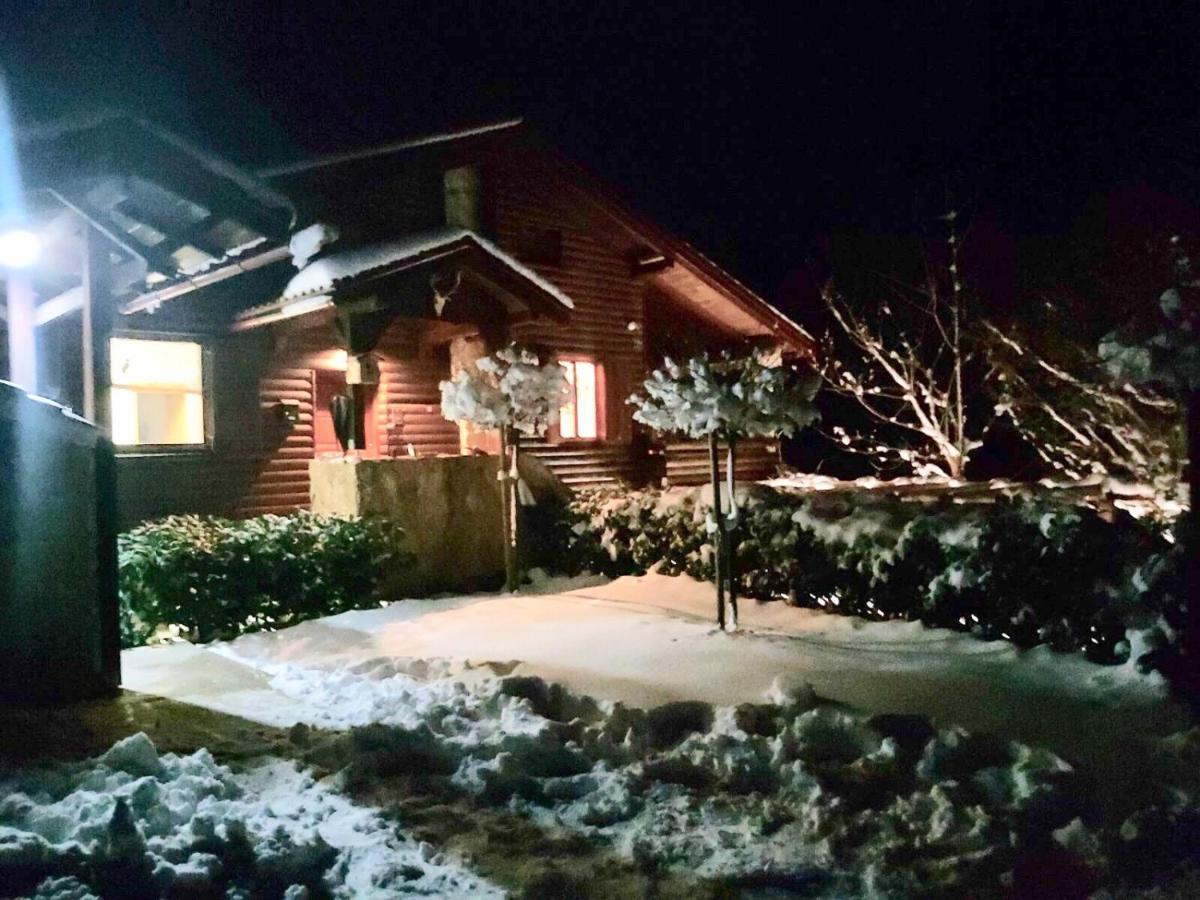 סלוניי 4Trees Holiday House מראה חיצוני תמונה