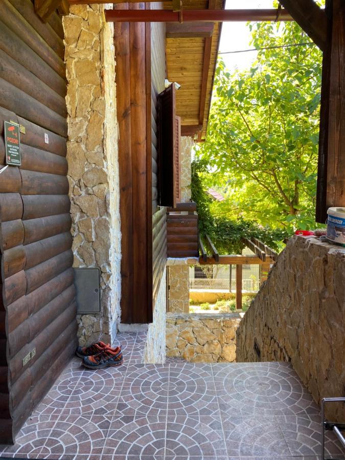 סלוניי 4Trees Holiday House מראה חיצוני תמונה