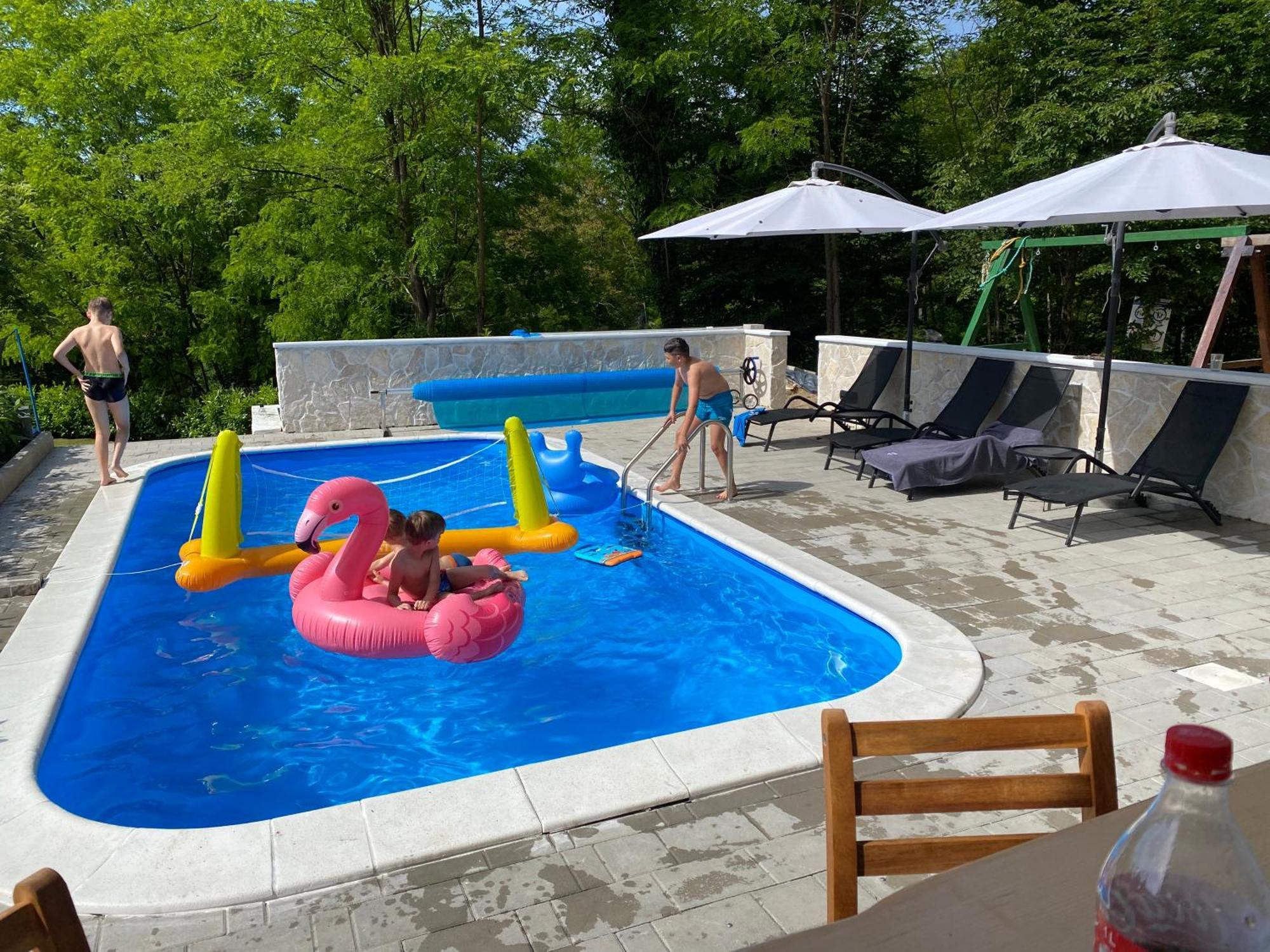 סלוניי 4Trees Holiday House מראה חיצוני תמונה