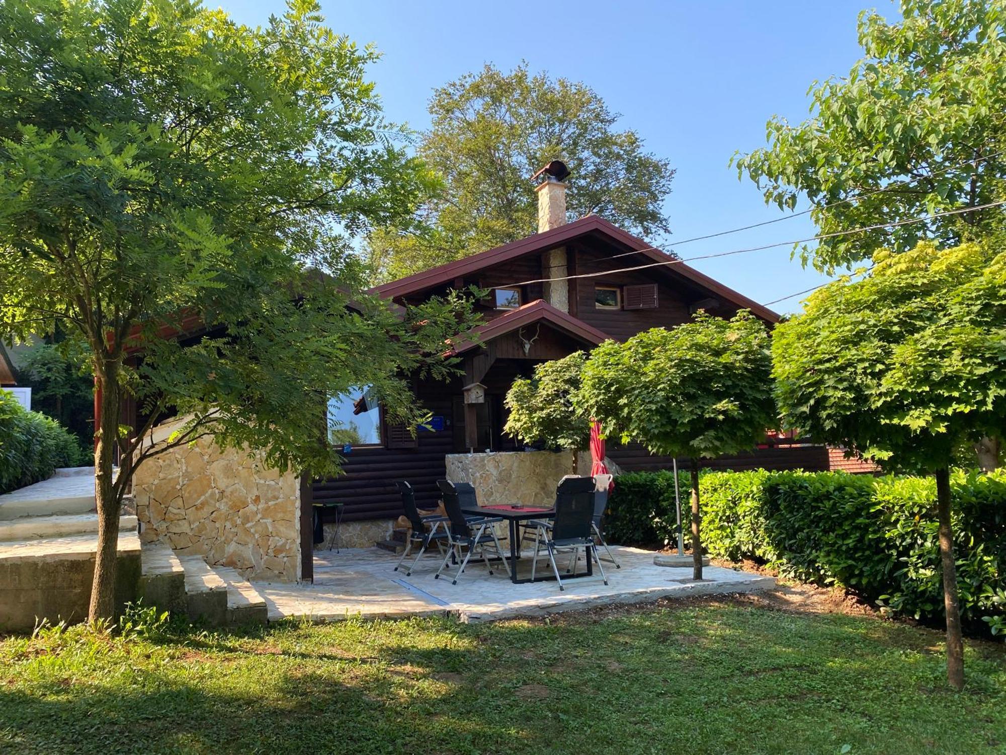 סלוניי 4Trees Holiday House מראה חיצוני תמונה